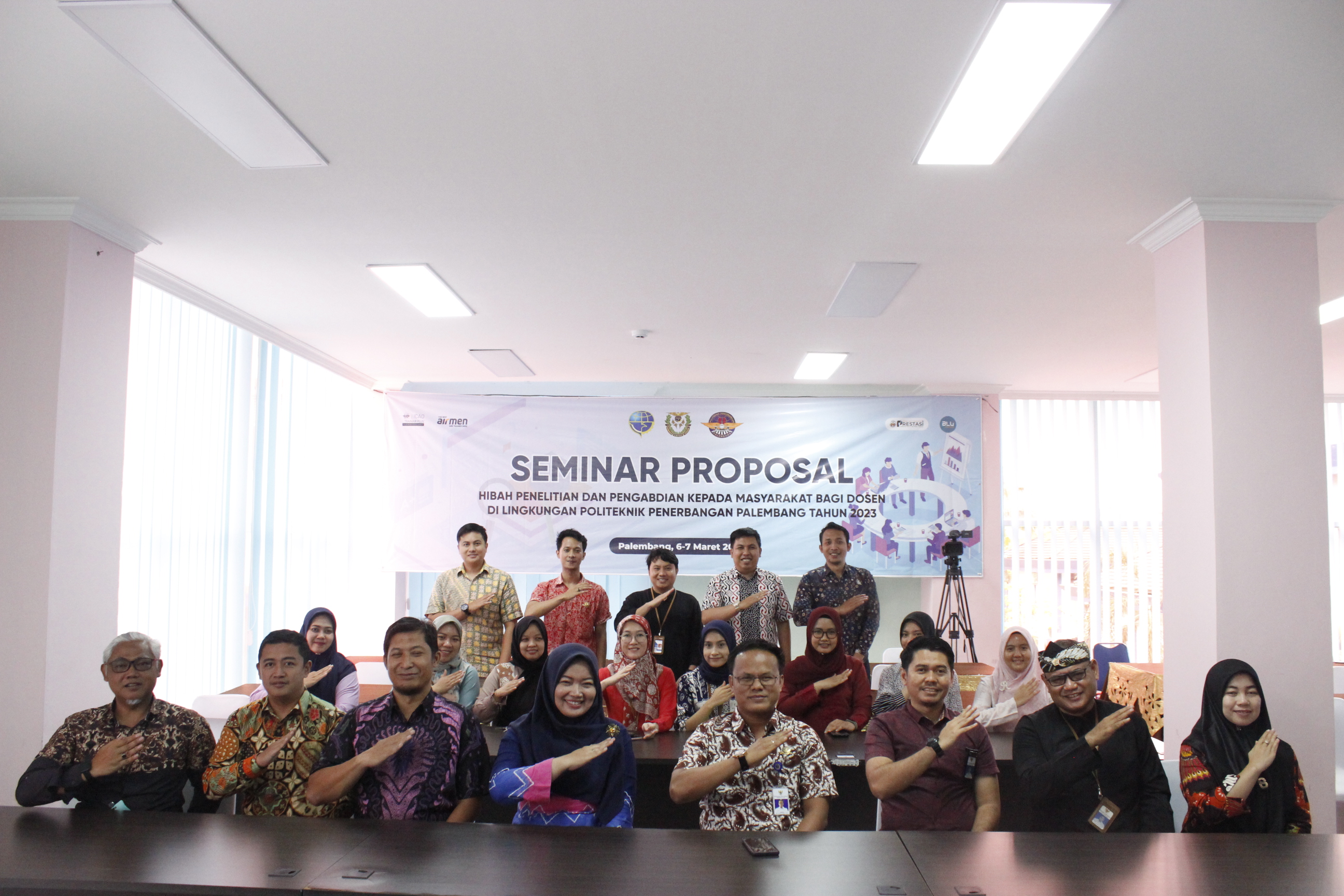 Tingkatkan Mutu Tridharma, Poltekbang Palembang Gelar Seminar Proposal Hibah Tahun 2023