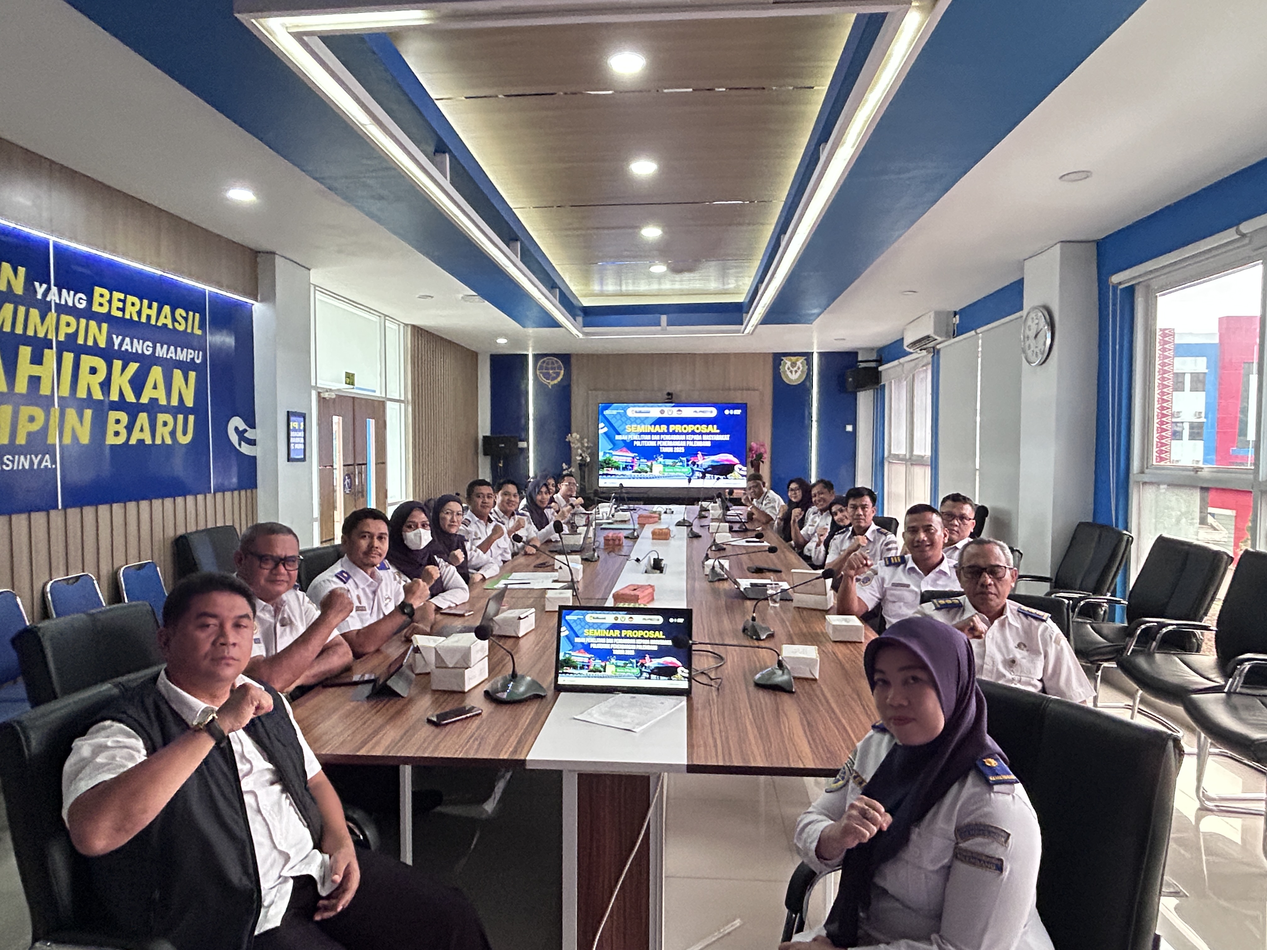 Perkuat Ekosistem Riset dan Pengabdian, Poltekbang Palembang Gelar Seminar Proposal Hibah Tahun 2025
